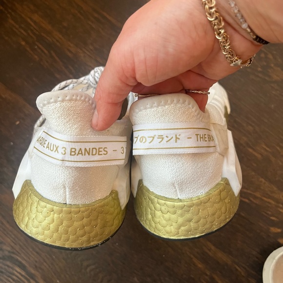 Adidas nmd r1 v2 gold, women’s 10 - Picture 3 of 4